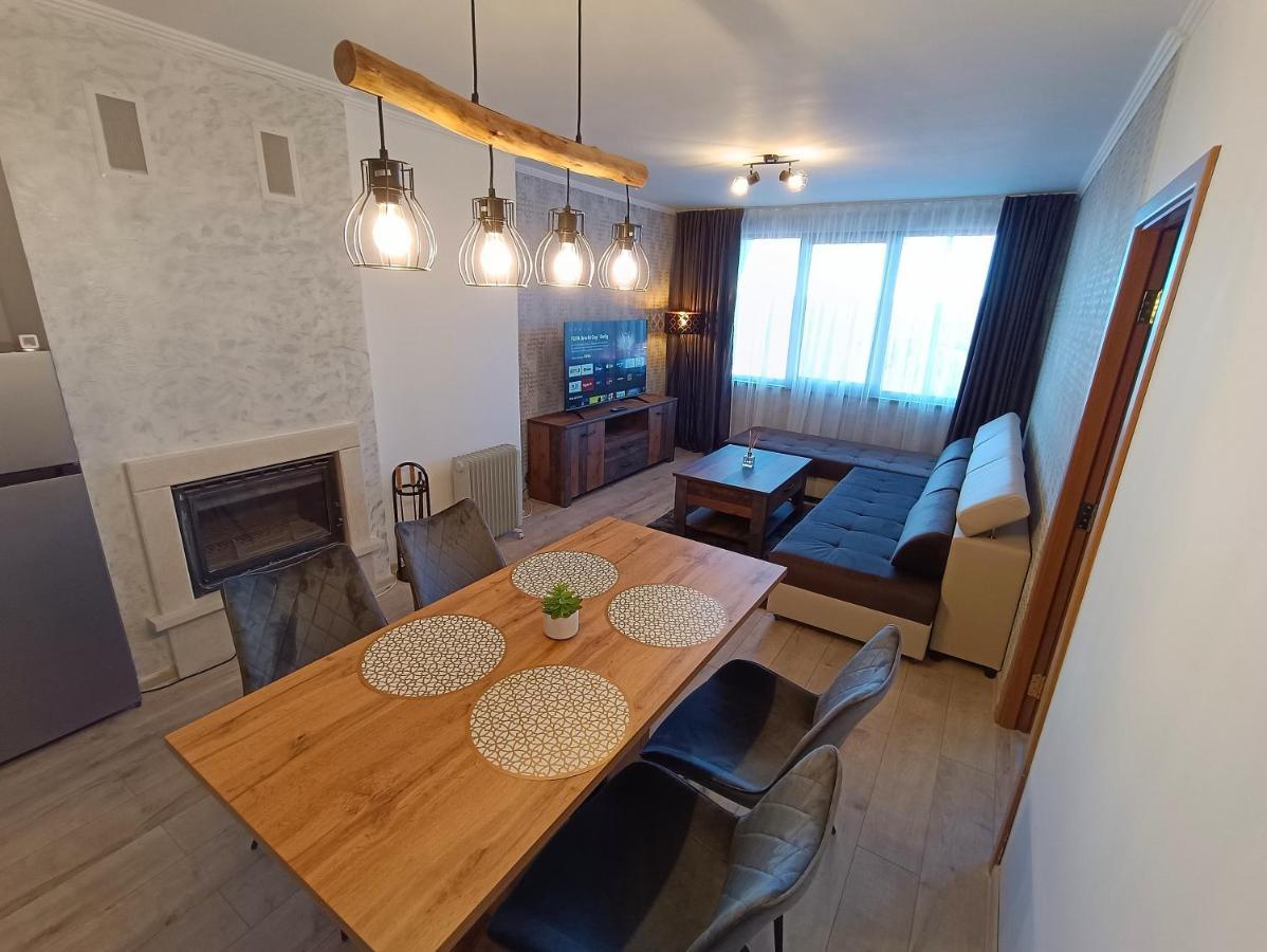 Viva 4 To The Door Complex Grand Monastery Apartment