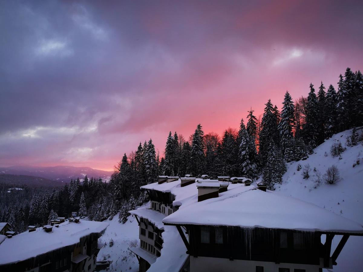 Viva 4 To The Door Complex Grand Monastery Apartment Pamporovo